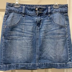 Old navy denim skirt